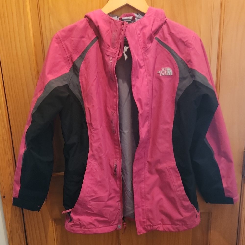 The North Face Women's Pink and Black Outdoor Jacket